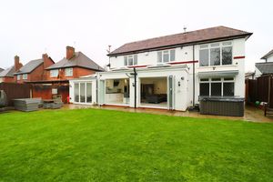 Photo 30- click for photo gallery